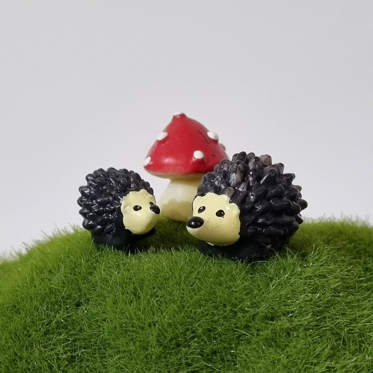 3 in 1 Set F (big hedgehog, small hedgehog, mushroom)