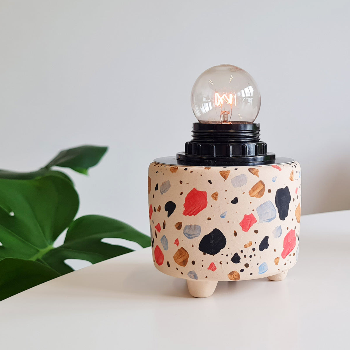 Art Jam - Paint Your Own Lamp DIY kit